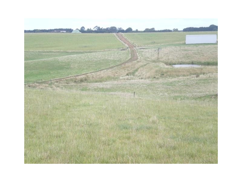 326 Crescent Road, Simpson VIC 3266