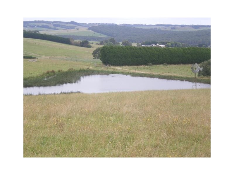 326 Crescent Road, Simpson VIC 3266