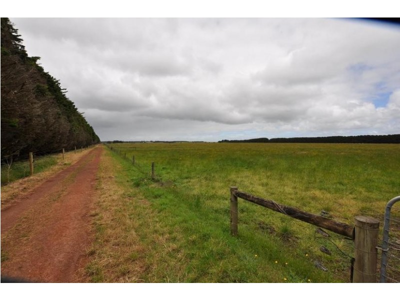 282 Timboon- Colac Road, Jancourt East VIC 3266