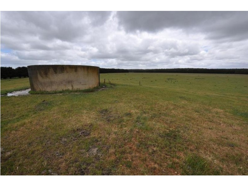 282 Timboon- Colac Road, Jancourt East VIC 3266