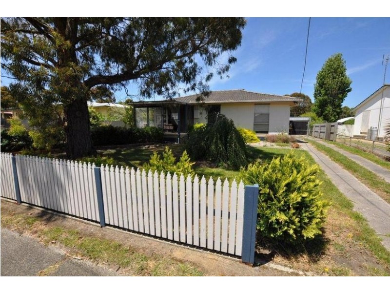 6 Kardella Street, Simpson VIC 3266