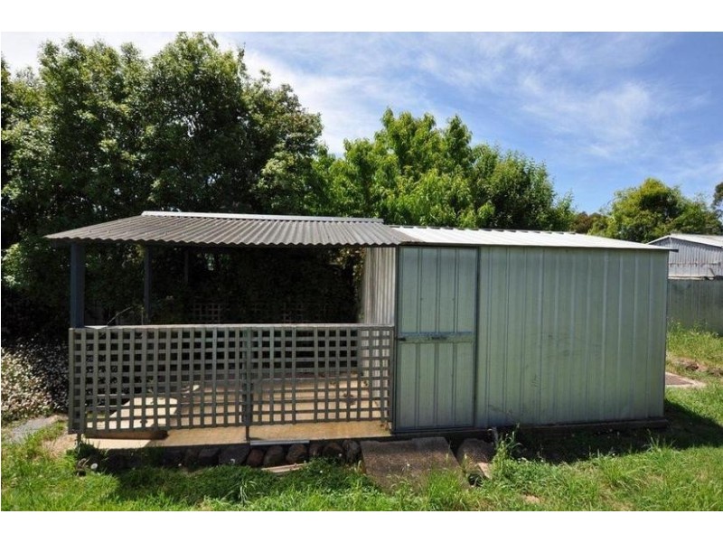 6 Kardella Street, Simpson VIC 3266