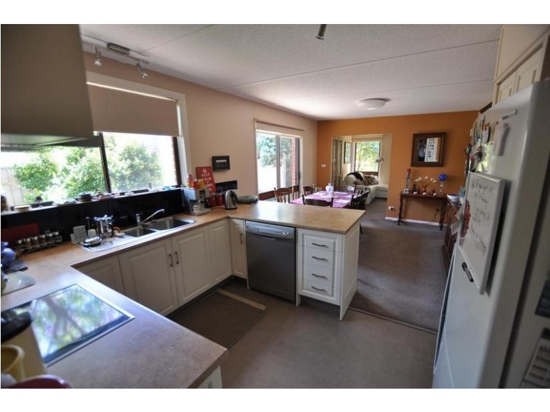 7 Mitchell Street, Cobden VIC 3266