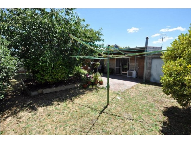 7 Mitchell Street, Cobden VIC 3266