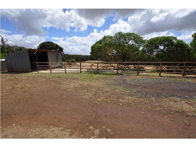 891 Boorook Road, Cooriemungle VIC 3268
