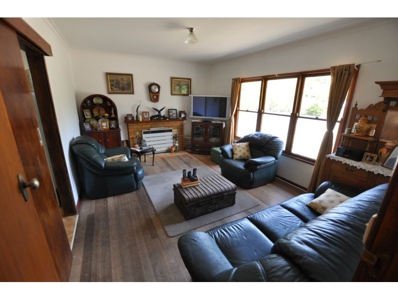 149 Coradjil Road, Simpson VIC 3266