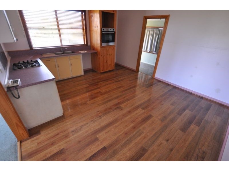 97 Parrott Street, Cobden VIC 3266