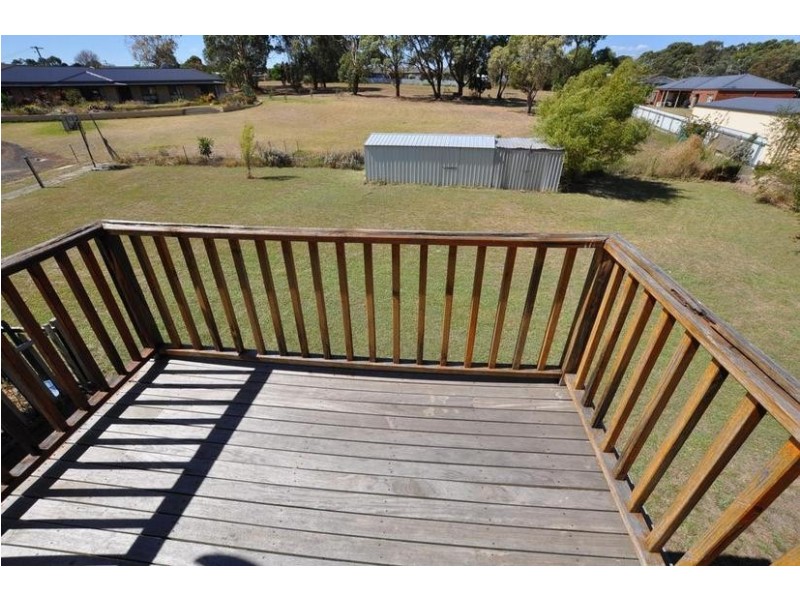 2 Wyang Court, Simpson VIC 3266