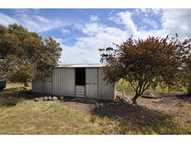 905 Darlington Road, Bookaar VIC 3260