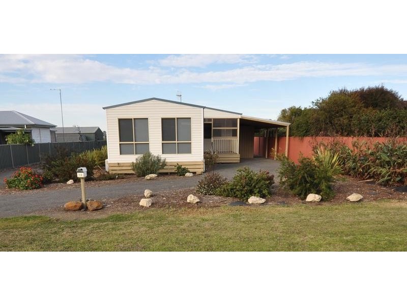 12 Adam Street, Cobden VIC 3266
