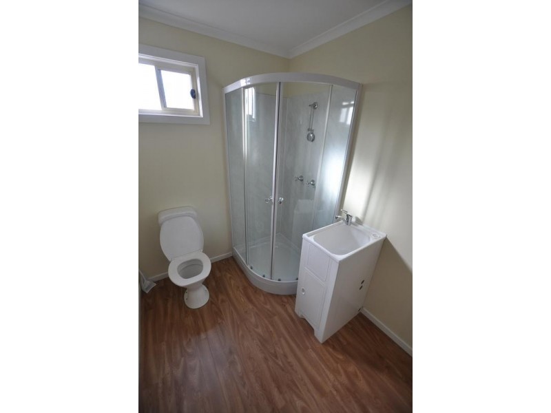 12 Adam Street, Cobden VIC 3266