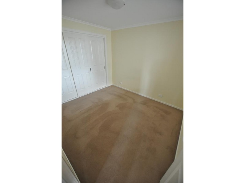 12 Adam Street, Cobden VIC 3266