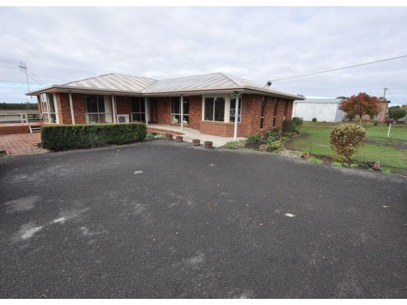 795 Camperdown-Cobden Road, Bostocks Creek VIC 3260