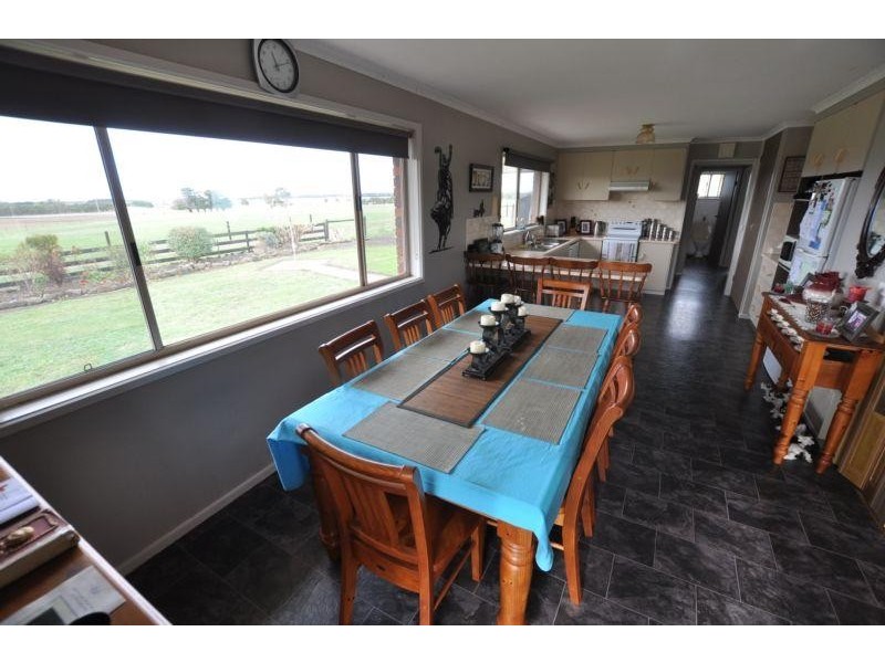 795 Camperdown-Cobden Road, Bostocks Creek VIC 3260