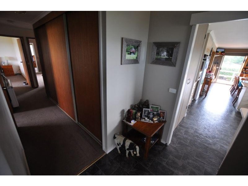 795 Camperdown-Cobden Road, Bostocks Creek VIC 3260