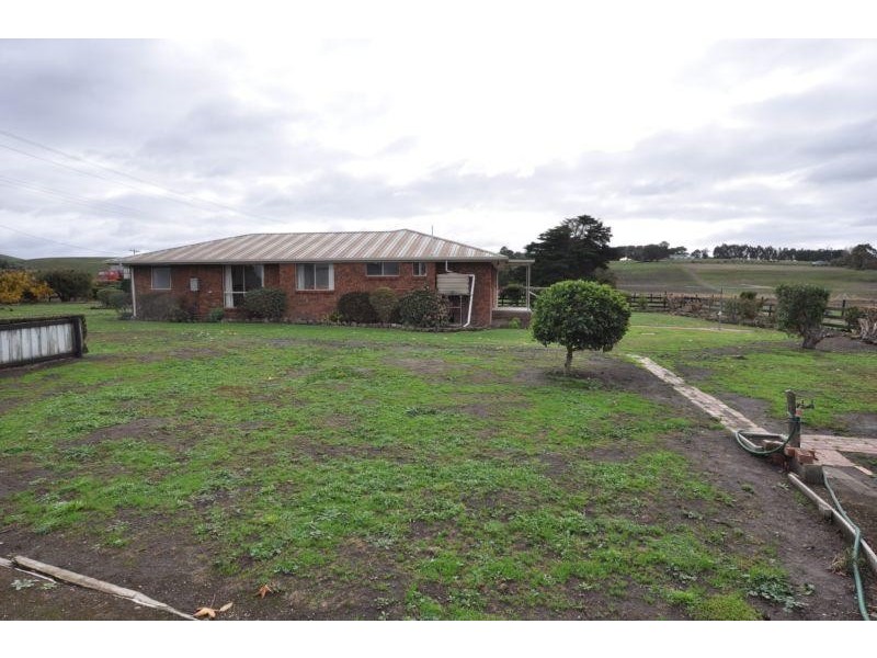 795 Camperdown-Cobden Road, Bostocks Creek VIC 3260