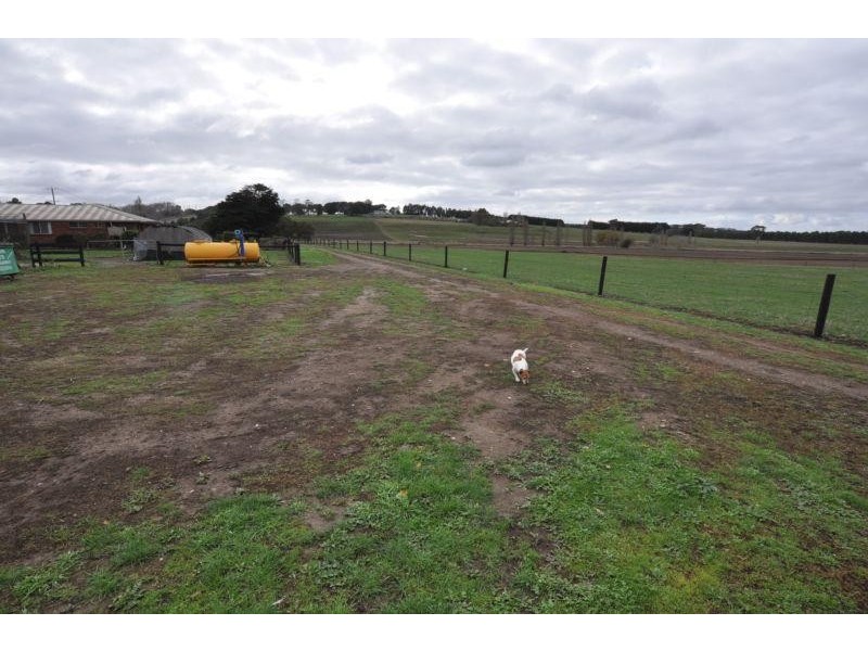 795 Camperdown-Cobden Road, Bostocks Creek VIC 3260