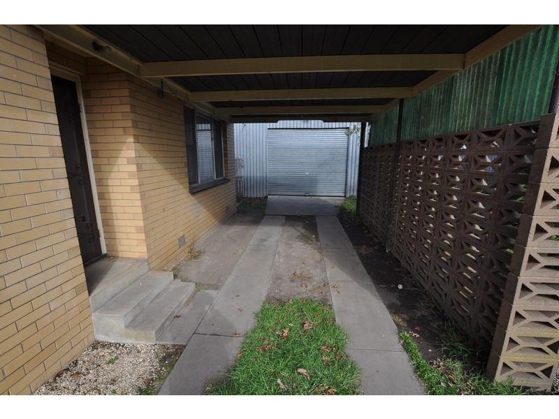 12 Old Port Campbell Road, Cobden VIC 3266