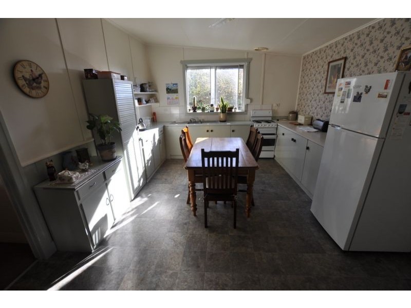 22 Lawrence Street, Camperdown VIC 3260