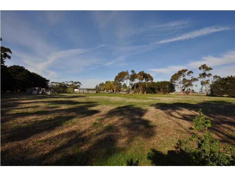 7622 Hamilton Highway, Berrybank VIC 3323