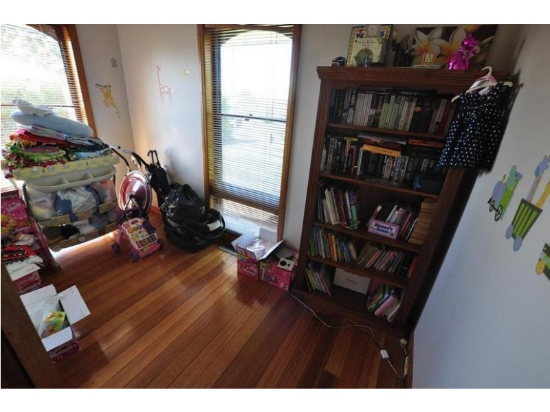 4 Scott Street, Cobden VIC 3266