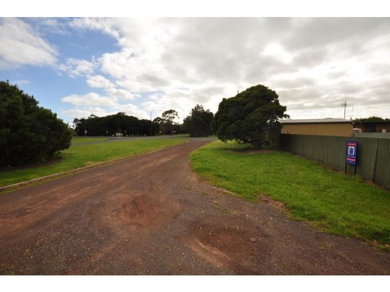 89 Neylon Street, Cobden VIC 3266