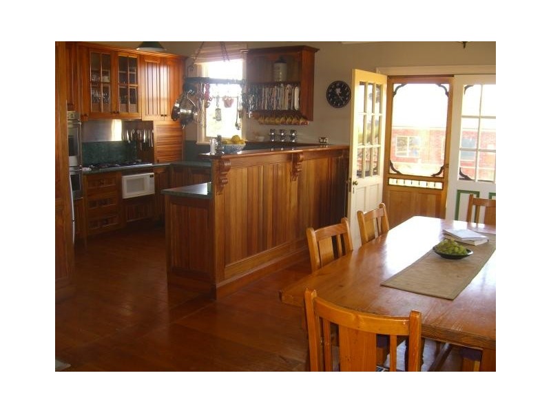 13 Clarke Street, Cobden VIC 3266