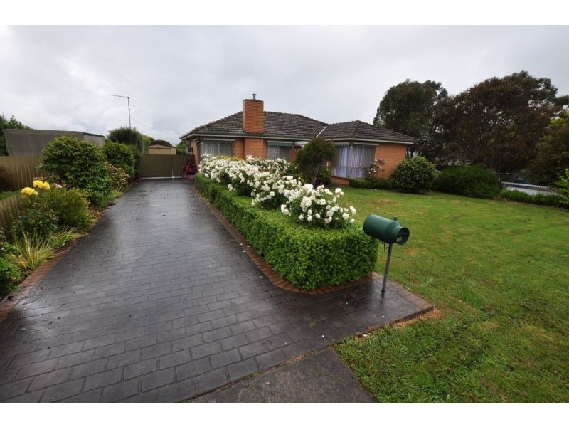 100 Walker Street, Cobden VIC 3266