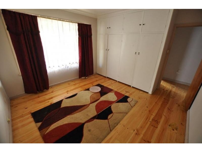 12 Old Port Campbell Road, Cobden VIC 3266