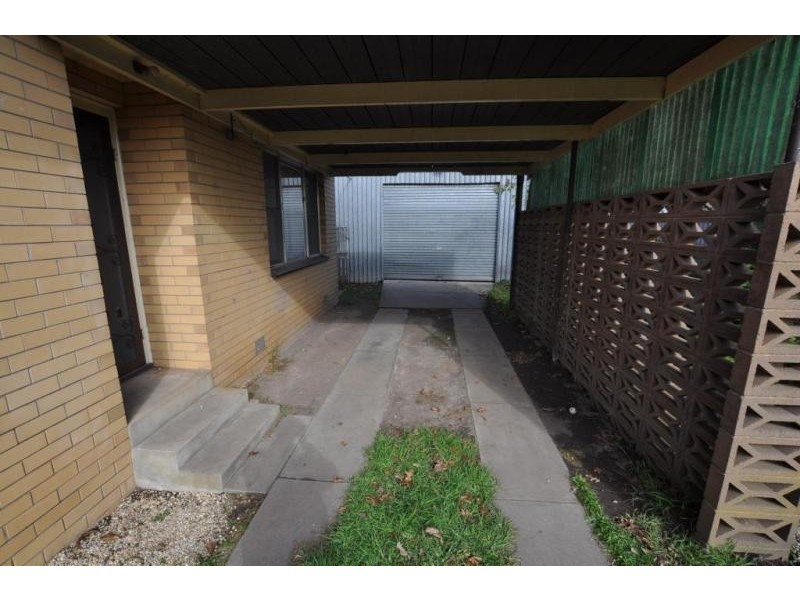 12 Old Port Campbell Road, Cobden VIC 3266