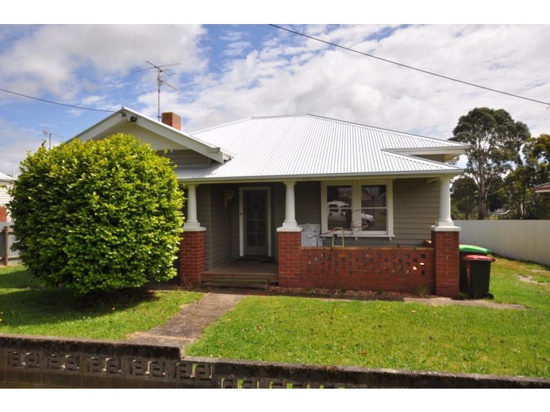 10 Silvester Street, Cobden VIC 3266