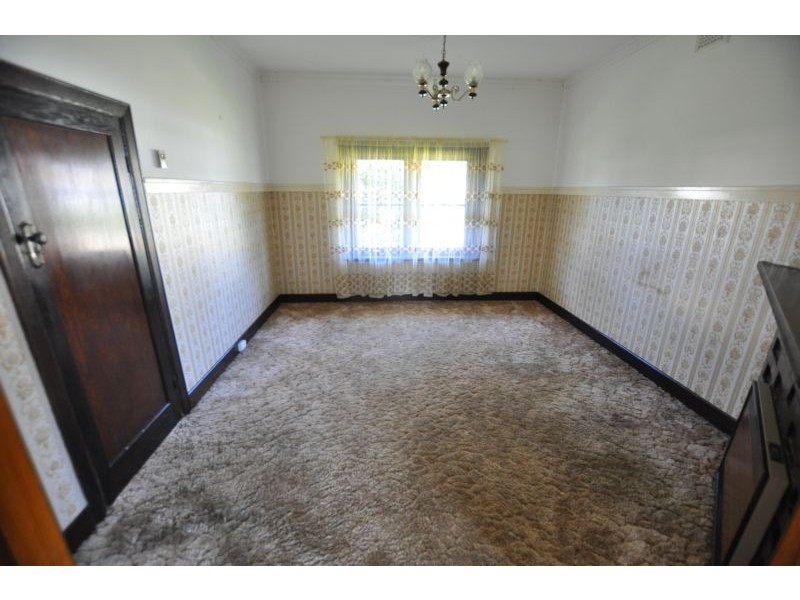 10 Silvester Street, Cobden VIC 3266