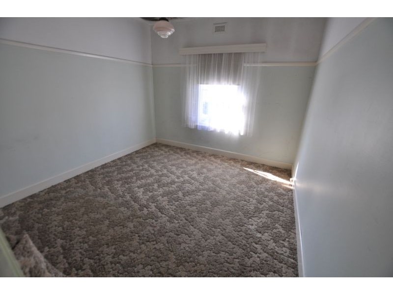 10 Silvester Street, Cobden VIC 3266