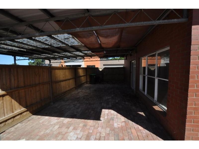 33 Clarke Street, Cobden VIC 3266