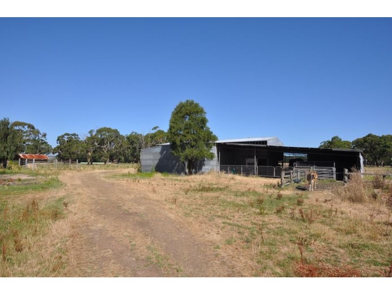 1249 Cobden-Terang Road, Cobden VIC 3266