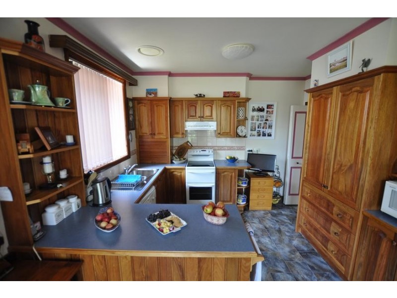 200 Hinkleys Road, Tandarook VIC 3260