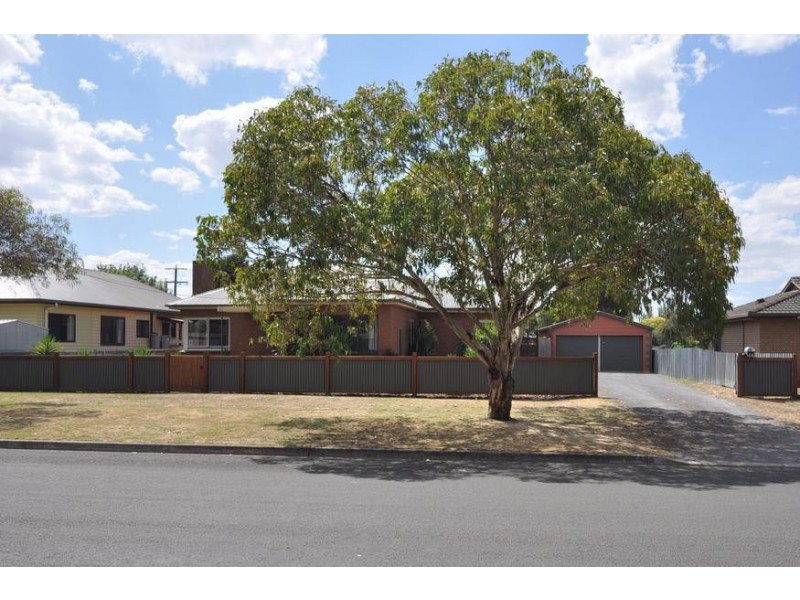 46 Clarke Street, Cobden VIC 3266