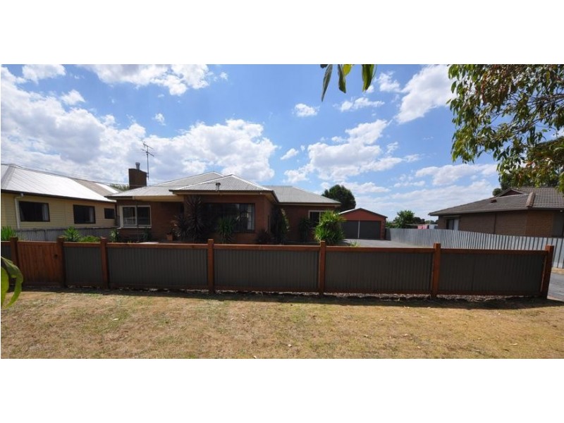 46 Clarke Street, Cobden VIC 3266