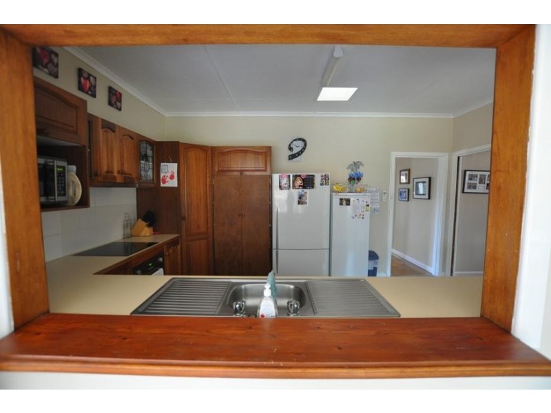 46 Clarke Street, Cobden VIC 3266