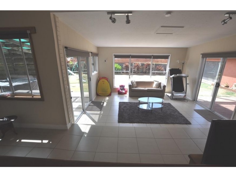 46 Clarke Street, Cobden VIC 3266