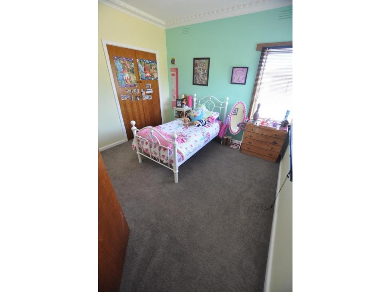 46 Clarke Street, Cobden VIC 3266