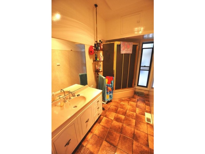 46 Clarke Street, Cobden VIC 3266