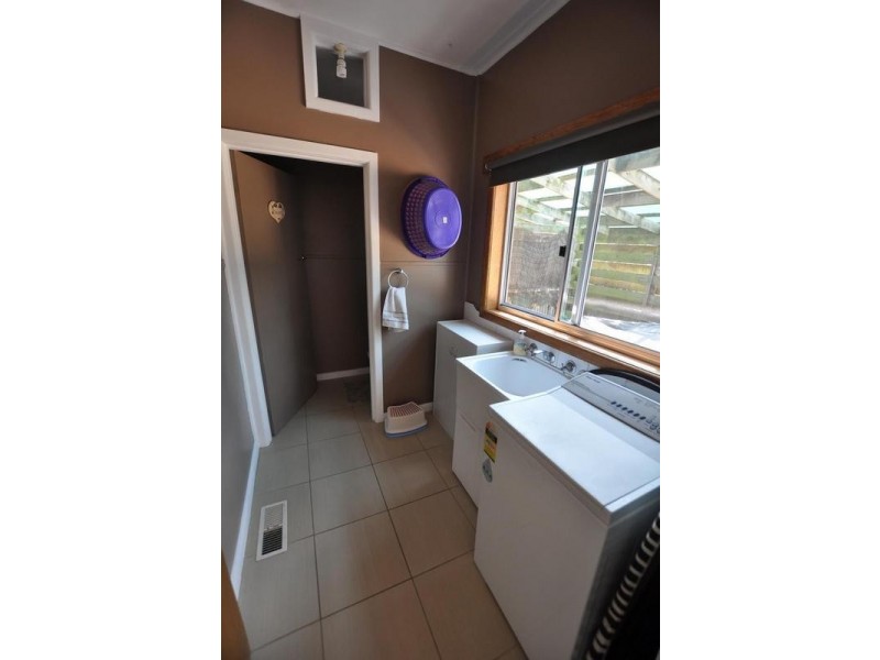 46 Clarke Street, Cobden VIC 3266