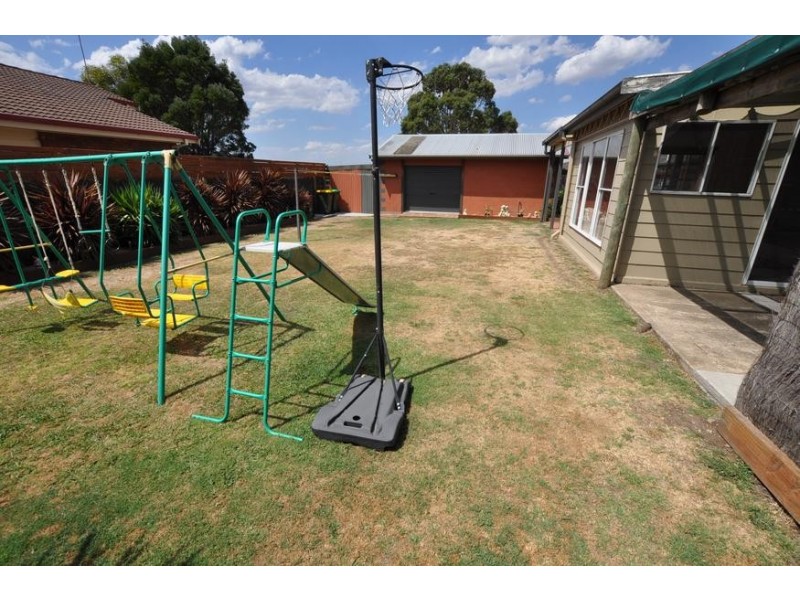 46 Clarke Street, Cobden VIC 3266