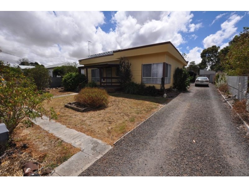 54 Seymour Street, Lismore VIC 3324