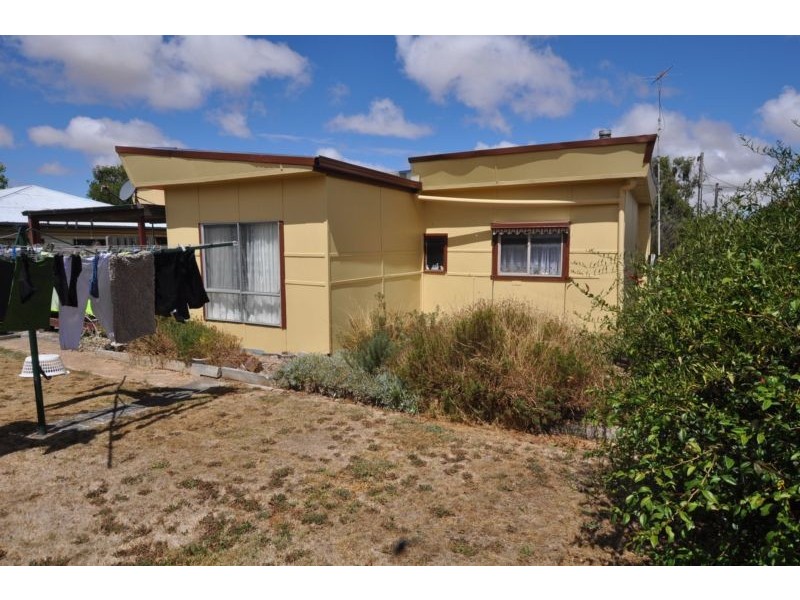 54 Seymour Street, Lismore VIC 3324