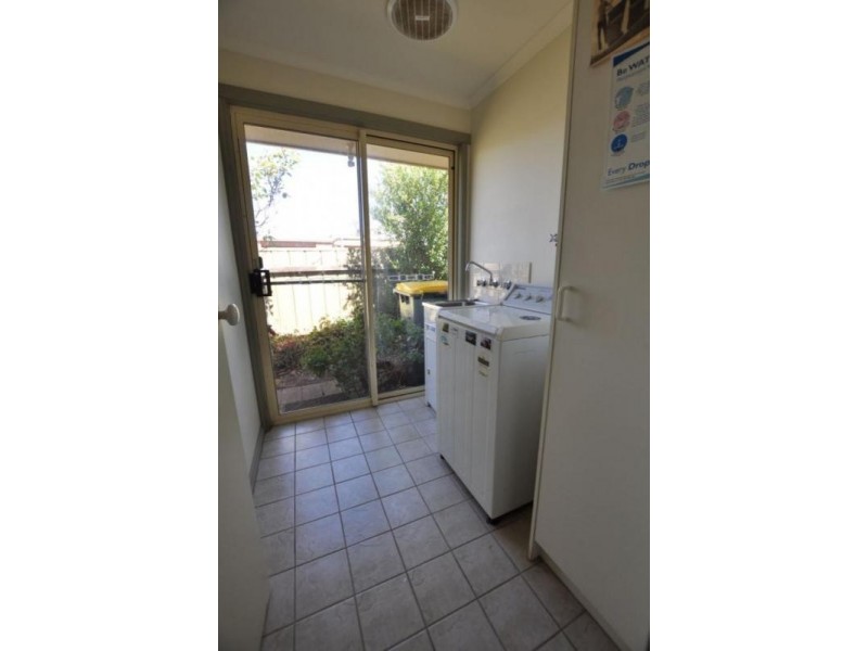 3 Rix Avenue, Cobden VIC 3266