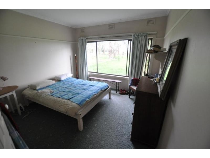 102 Neilsons Road, Ecklin South VIC 3265