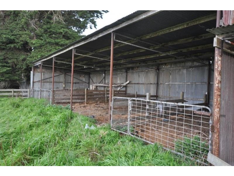 102 Neilsons Road, Ecklin South VIC 3265