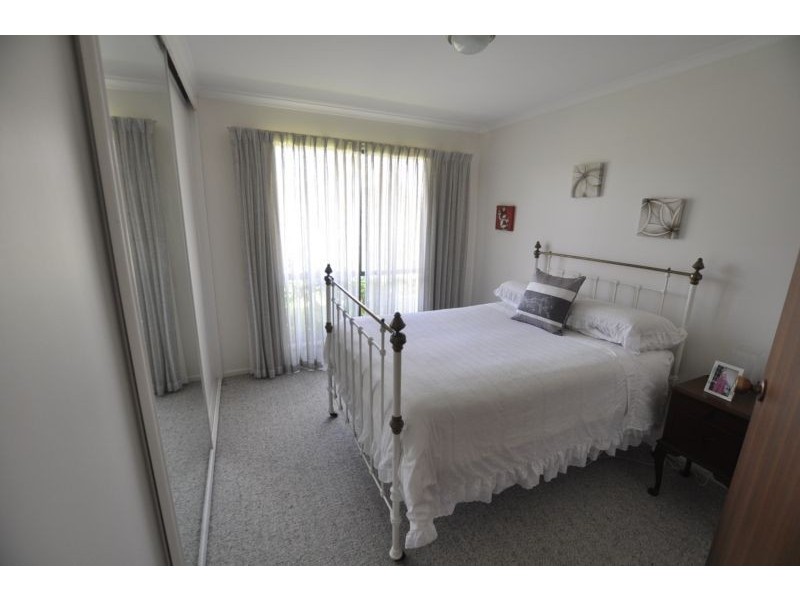 2 Victoria Street, Cobden VIC 3266